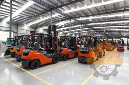 تعمیر و راه اندازی انواع لیفتراک های وادراتی